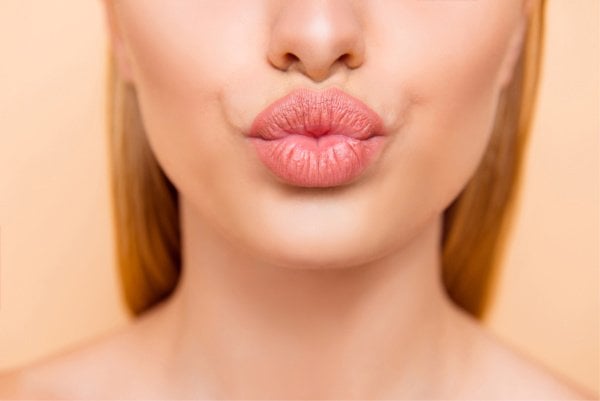Lips how permanently to get back fuller names petite sizes Hold you back lips permanently how get fuller to street