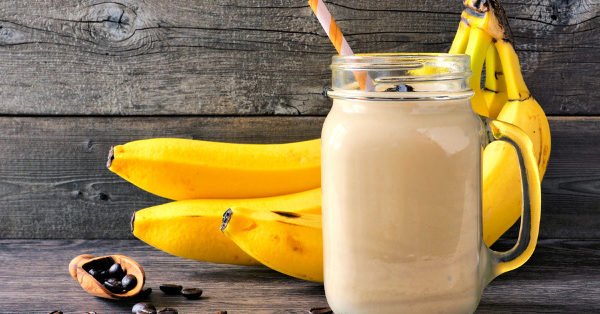 40 Breakfast Smoothies to Fuel Your Day | Looking for healthy smoothies for weight loss? These recipes will inspire you! They're loaded with fruits and veggies, healthy fats and filling proteins, and we’ve included coffee smoothies for added energy! Whether you like fruit-based smoothies with things like strawberries, raspberries, blueberries, and banana, or prefer chocolate and peanut butter inspired ideas, these meal replacements will not disappoint! #breakfastsmoothies #smoothierecipes